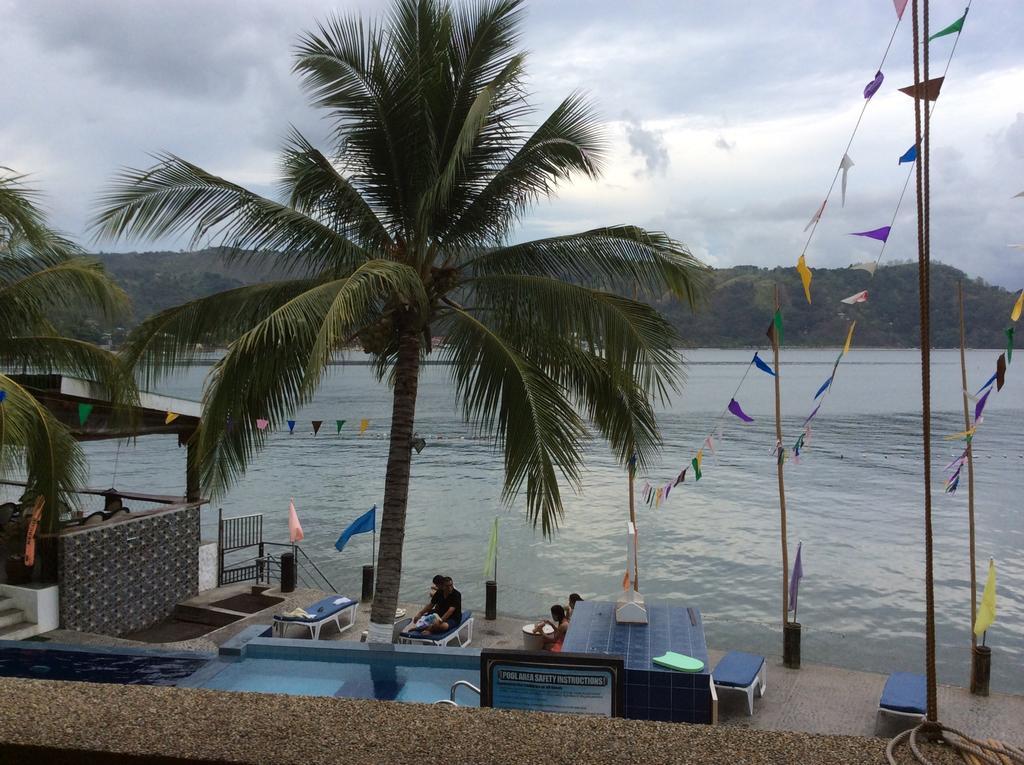 Subiza Beach Resort Olongapo Esterno foto