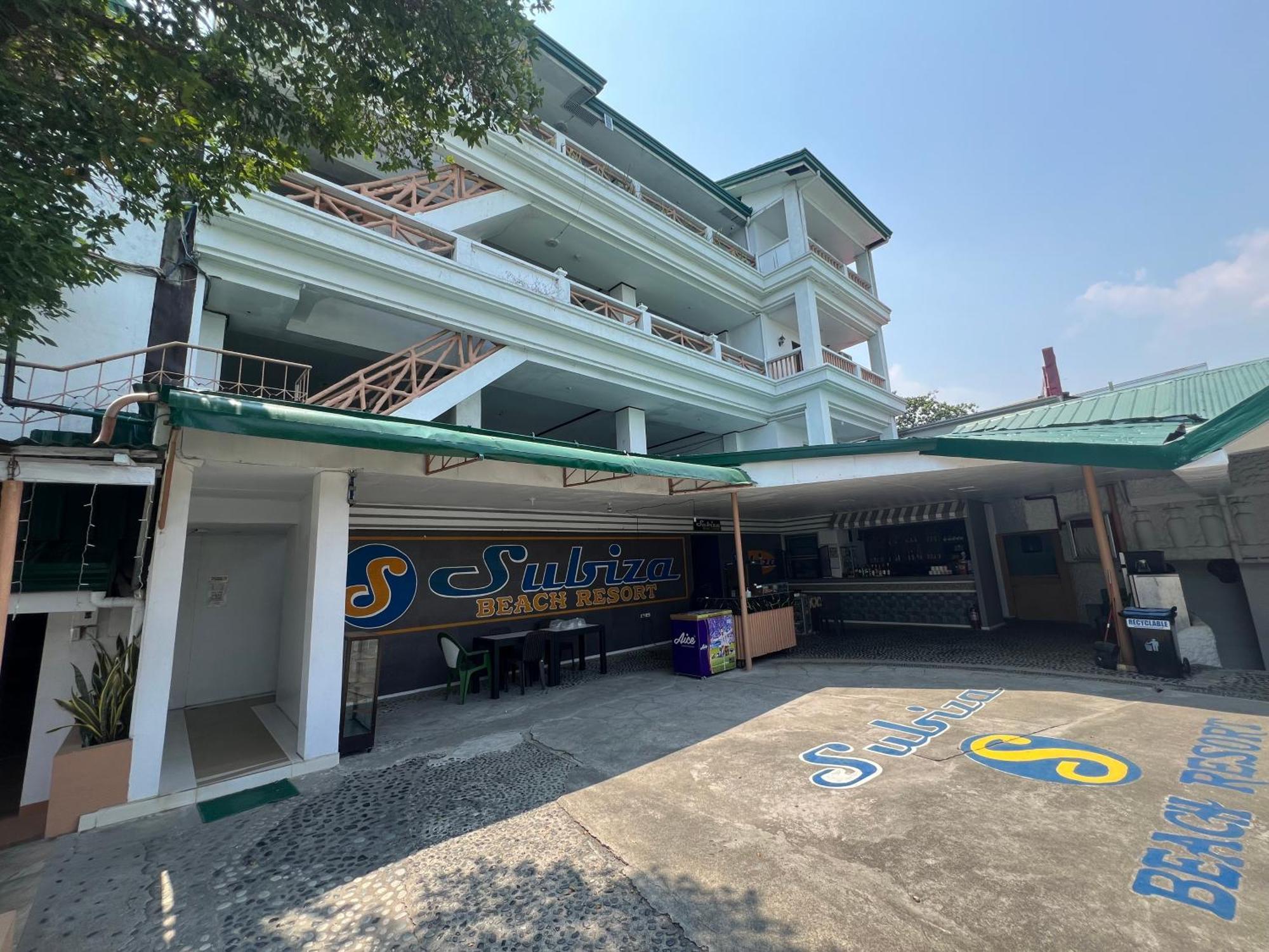 Subiza Beach Resort Olongapo Esterno foto
