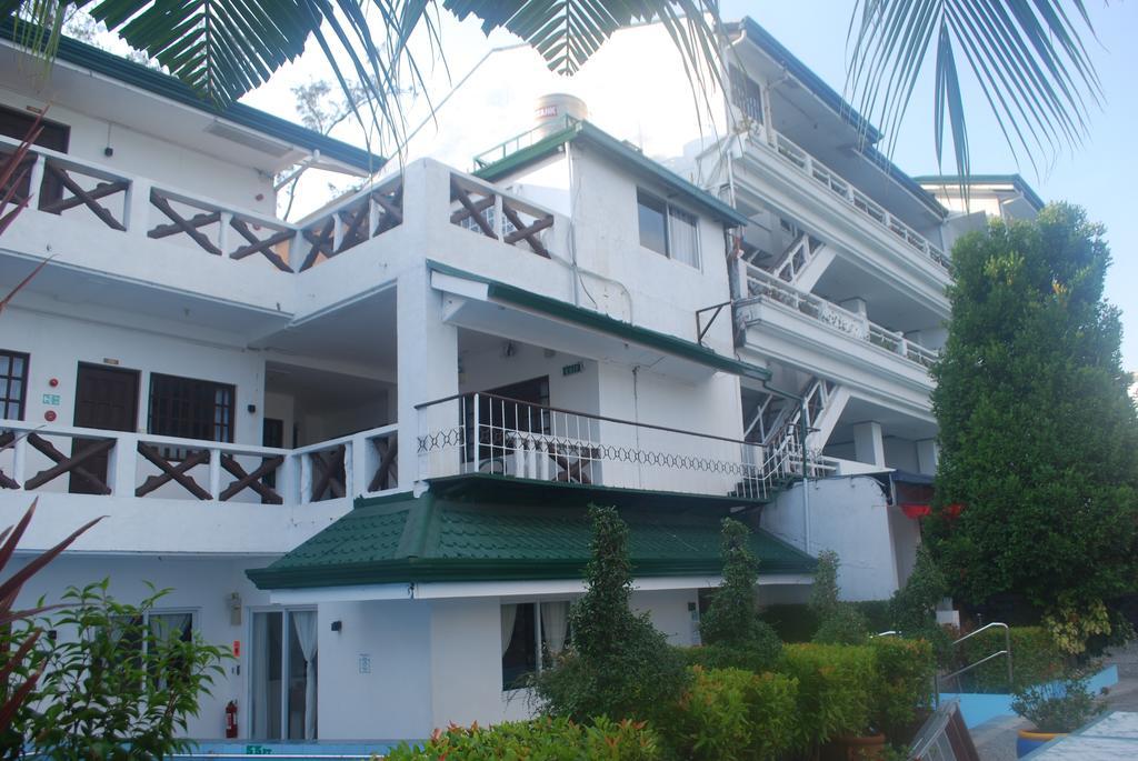 Subiza Beach Resort Olongapo Esterno foto
